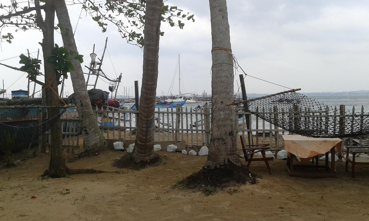 Sea Shine Beach Resort มิริสซา ภายนอก รูปภาพ